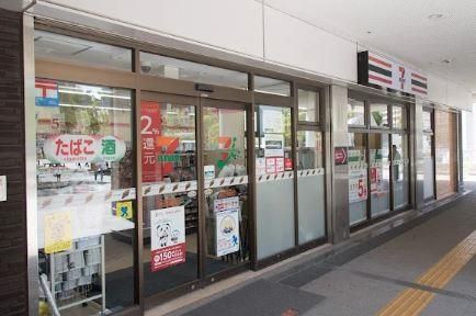近くのセブンイレブン 勝どき駅前店まで173m（徒歩3分）