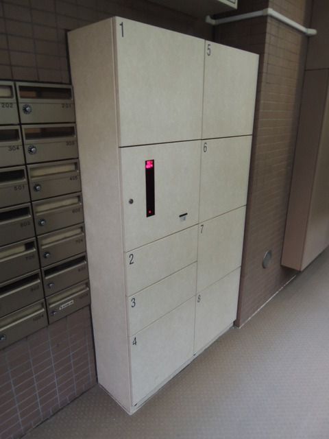 近くの東武百貨店まで500m（徒歩7分）