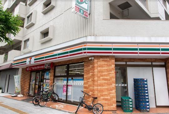 近くのセブンイレブン 東池袋2丁目店まで136m(徒歩2分)