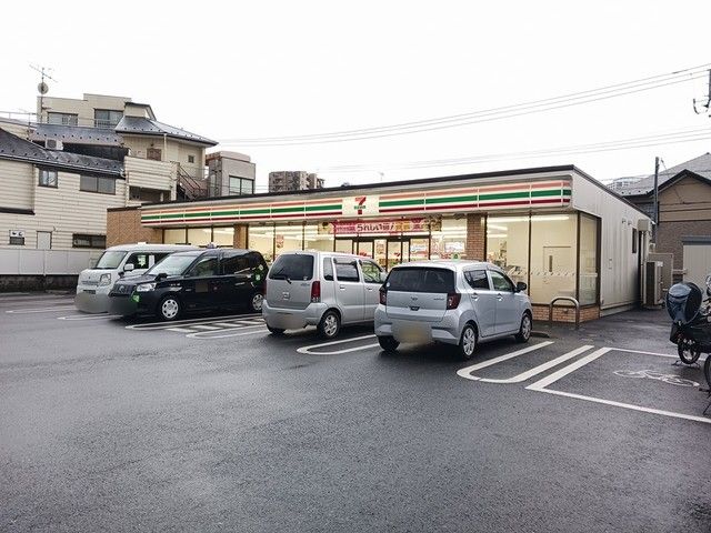 近くのセブンイレブンまで401m(徒歩6分)