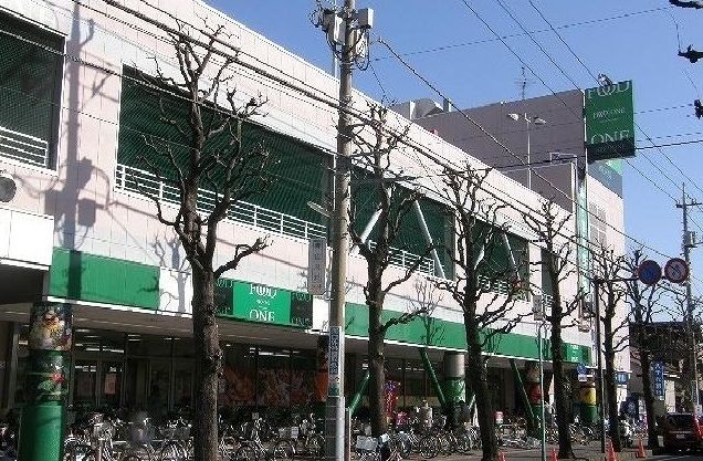近くのフードワンまで800m(徒歩10分)