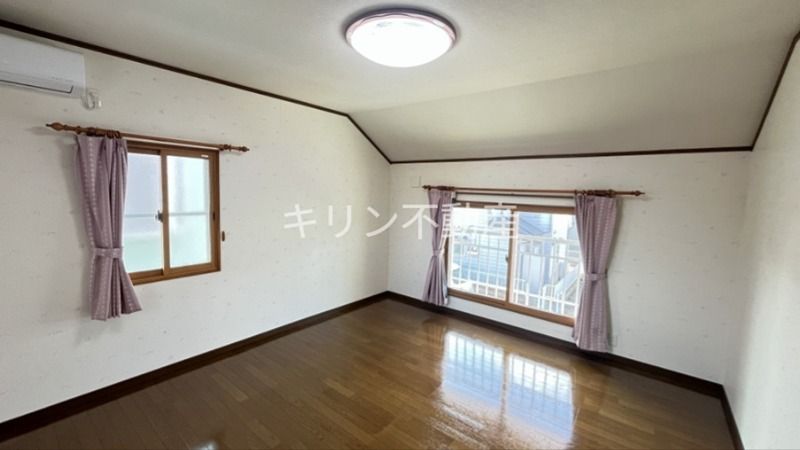 ベッドルーム