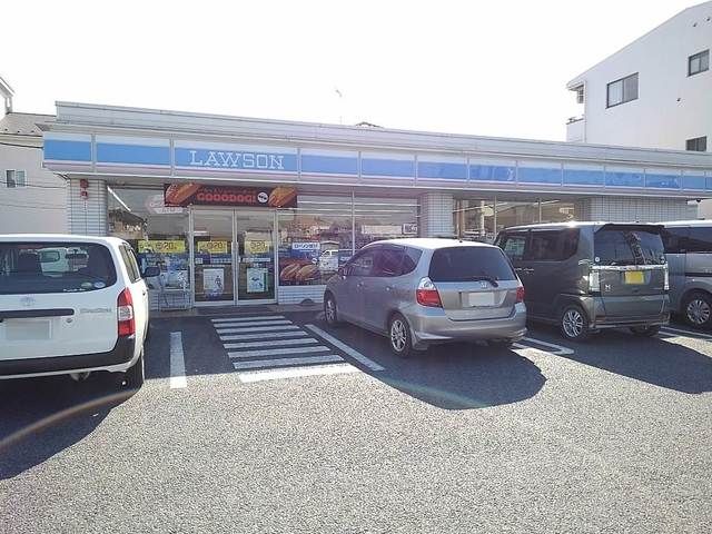 近くのローソン吉川栄町店まで450m（徒歩6分）