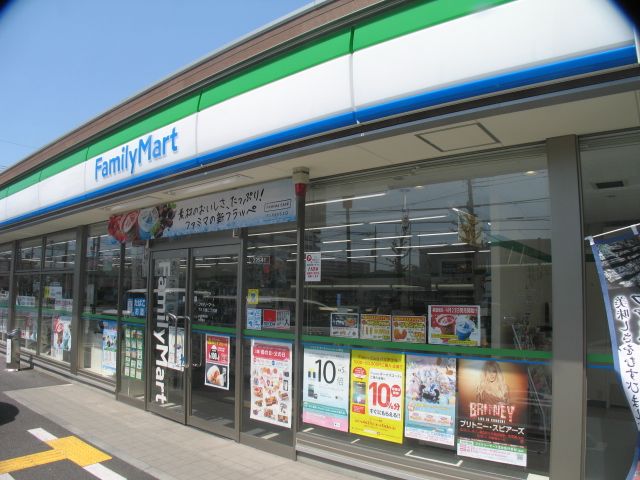 近くのファミリーマート TKS錦二丁目店まで457m（徒歩6分）