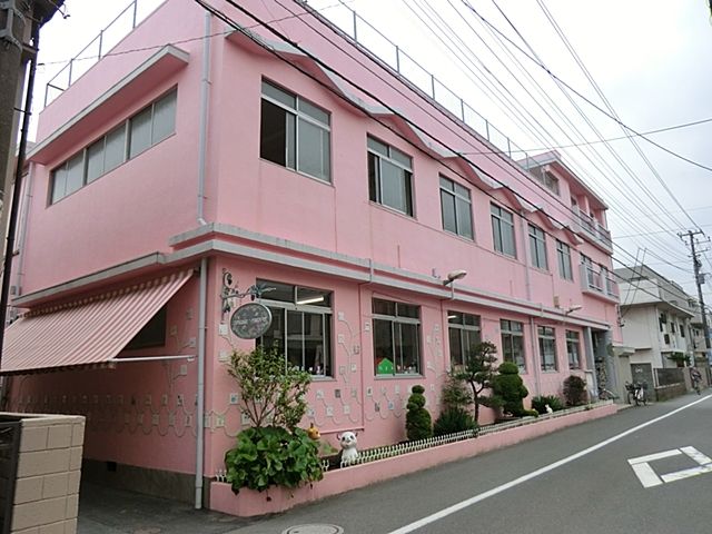 近くの共立幼稚園まで500m（徒歩7分）