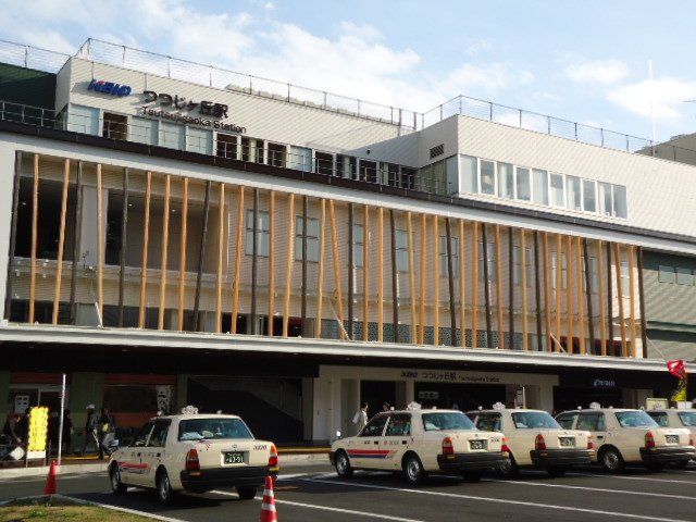 近くのつつじヶ丘駅（京王　京王線）まで930m（徒歩12分）
