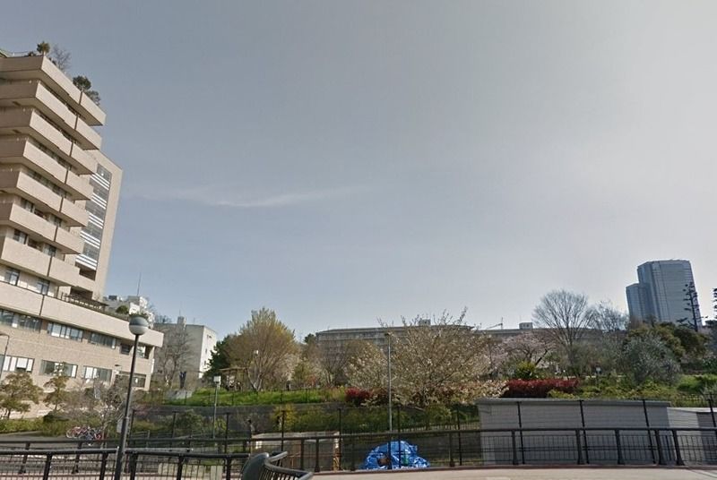 近くの中目黒公園(中目黒)まで1,421m(徒歩18分)