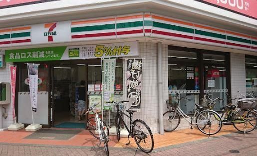 近くのセブンイレブン 東村山栄町店まで111m(徒歩2分)