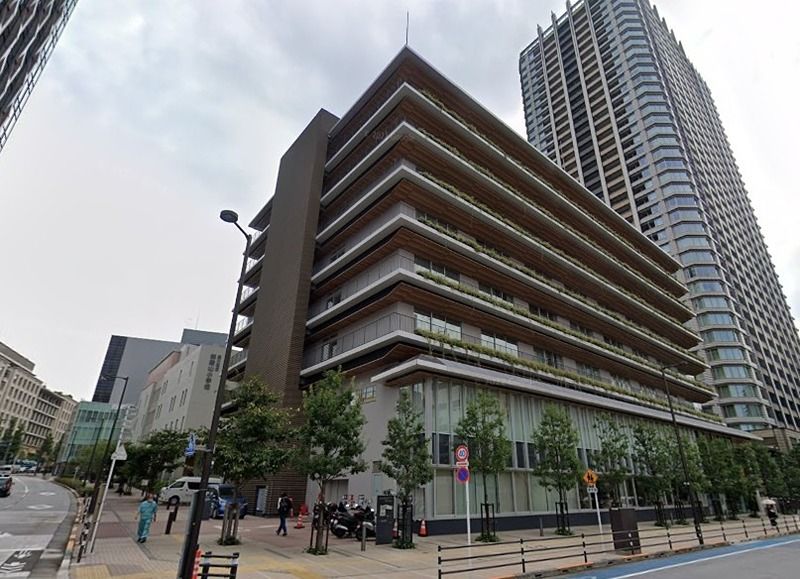 近くの品川区立大崎図書館（大崎）まで1,313m（徒歩17分）