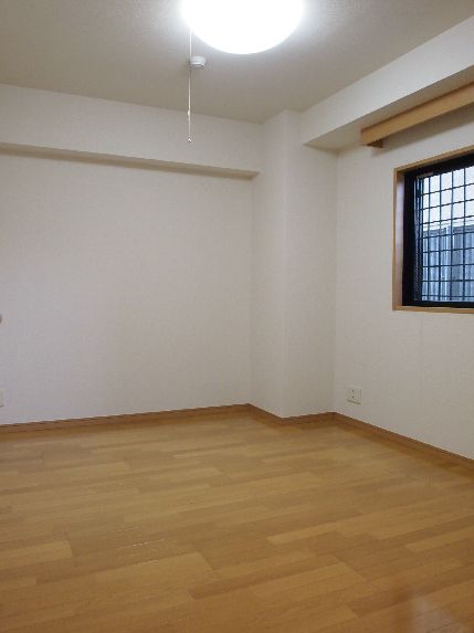 ベッドルーム