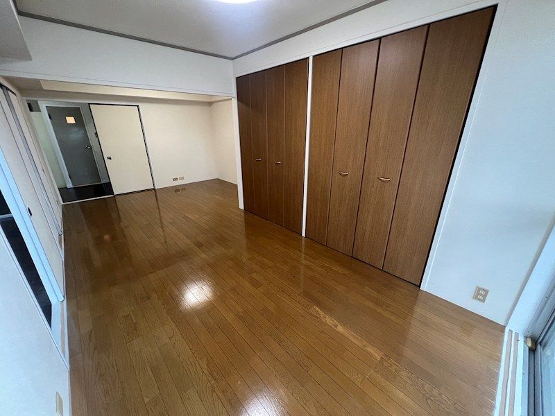 ベッドルーム