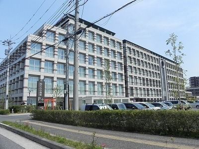 近くの柏たなか病院まで1,000m(徒歩13分)