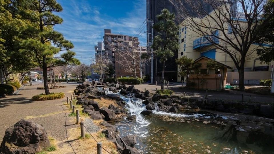 近くの左近川親水緑道まで1,128m(徒歩15分)
