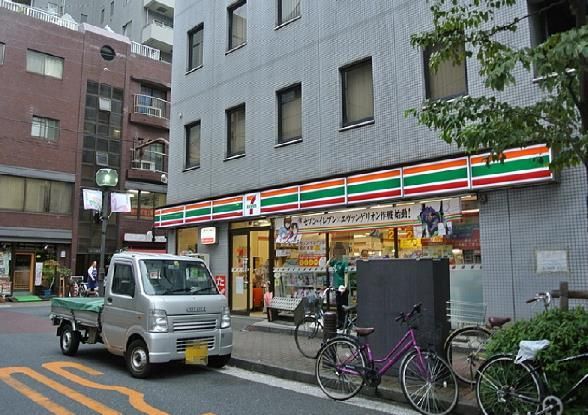 近くのまいばすけっと 芝5丁目店まで130m(徒歩2分)