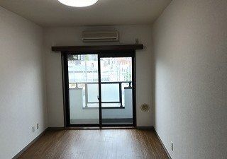 ベッドルーム