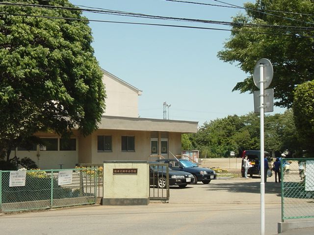 近くの柏市立田中小学校まで339m(徒歩5分)