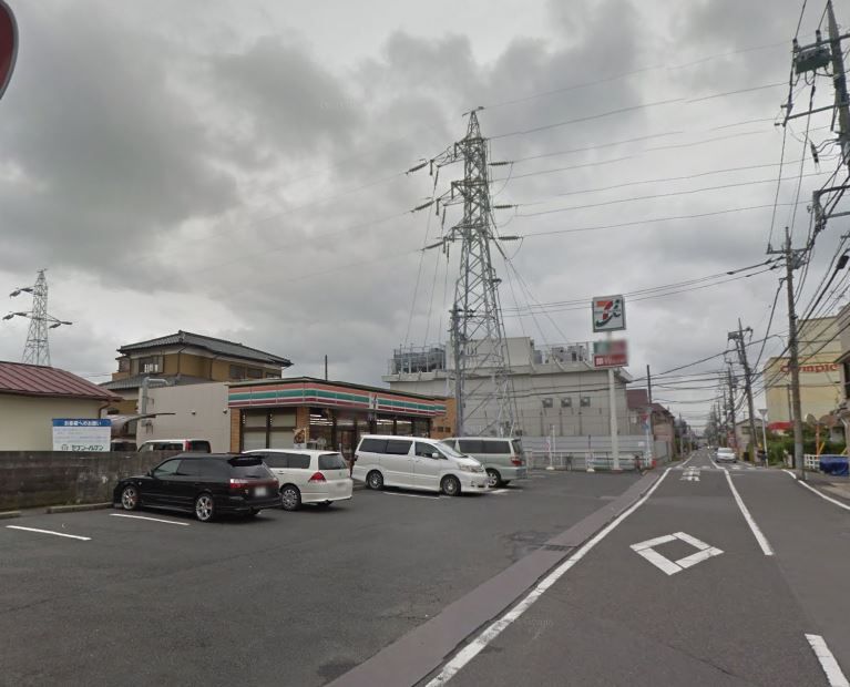 近くのセブンイレブン 松戸栄7丁目店まで367m(徒歩5分)