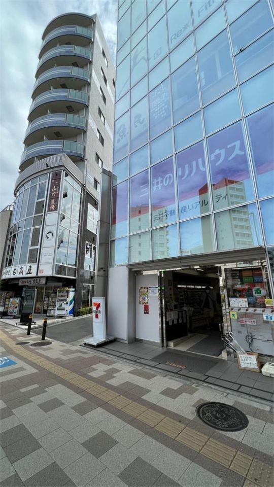 近くのセブンイレブン ひばりが丘駅北口店まで24m(徒歩1分)