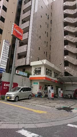 近くのエネオス寿SSまで347m(徒歩5分)