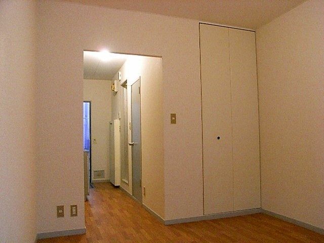 ベッドルーム