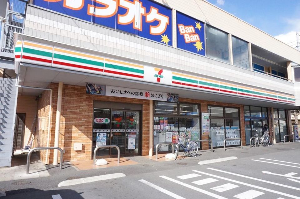 近くのセブンイレブン 越谷東越谷3丁目店まで96m(徒歩2分)