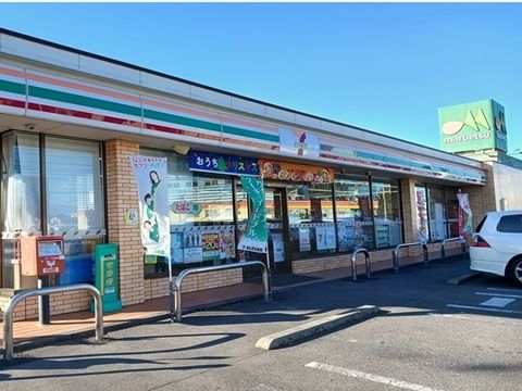 近くのセブンイレブンまで80m（徒歩1分）