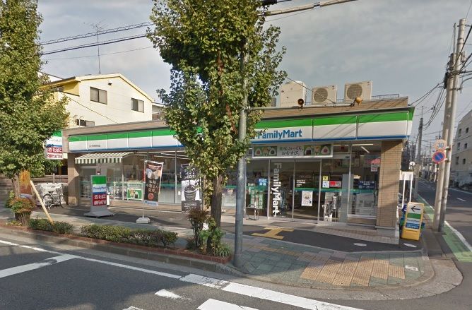 近くのファミリーマート 川口市役所前店まで311m(徒歩4分)