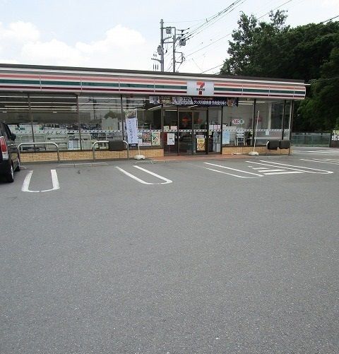 近くのセブンイレブンまで57m(徒歩1分)