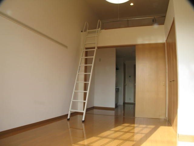 ベッドルーム