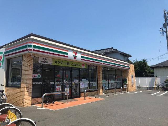 近くのセブンイレブン横浜西八朔町店まで756m(徒歩10分)
