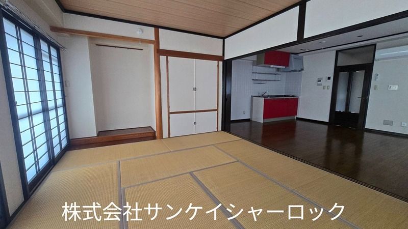 ベッドルーム