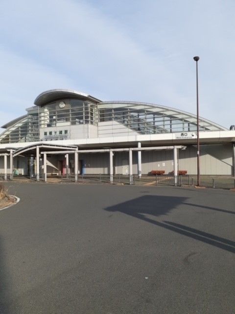 近くの箱根ヶ崎駅西口まで180m(徒歩3分)