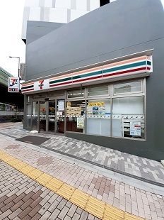近くのセブンイレブン上十条4丁目店まで78m(徒歩1分)