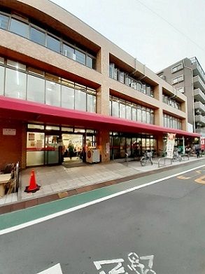近くのコモディイイダ東新町店まで518m(徒歩7分)