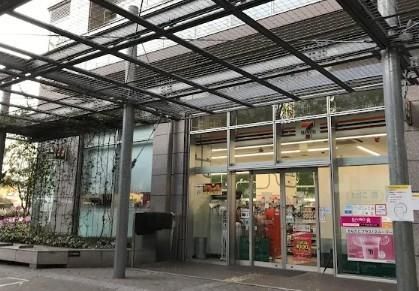 近くのセブンイレブン 勝どきグロウスタウン店まで228m(徒歩3分)