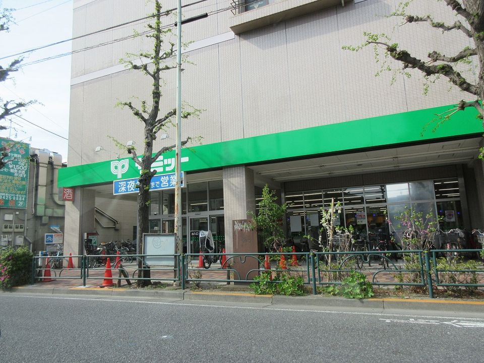 近くのサミットストア 松陰神社前店まで142m(徒歩2分)
