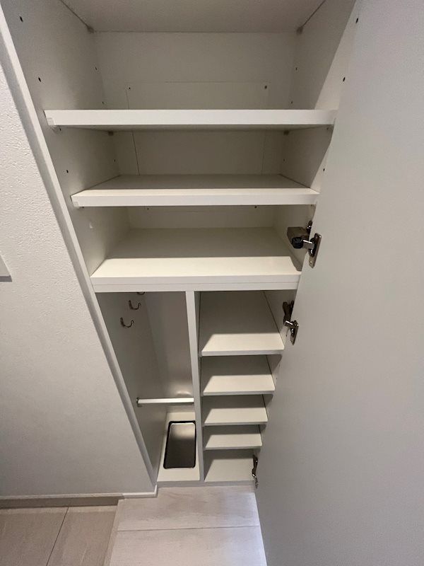 収納