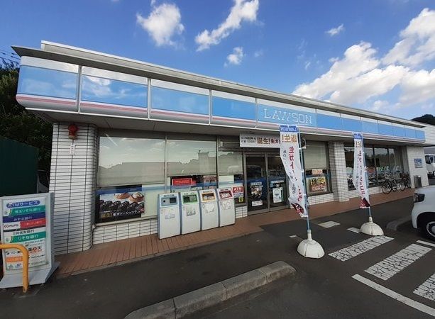 近くのローソン所沢下富北店まで1,400m（徒歩18分）