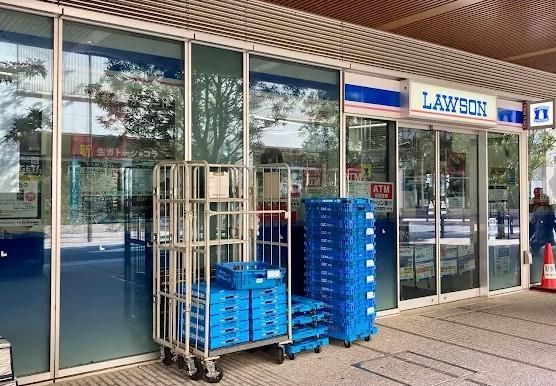 近くのローソン 武蔵小山駅前店まで260m(徒歩4分)