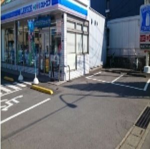 近くのローソンまで500m(徒歩7分)