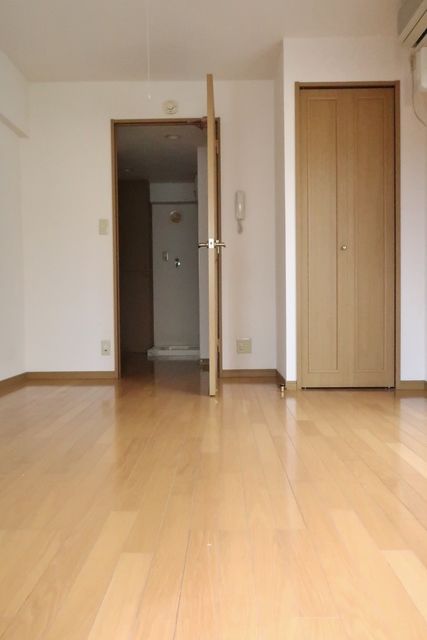 ベッドルーム