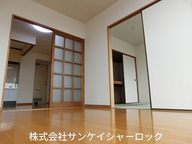 ベッドルーム