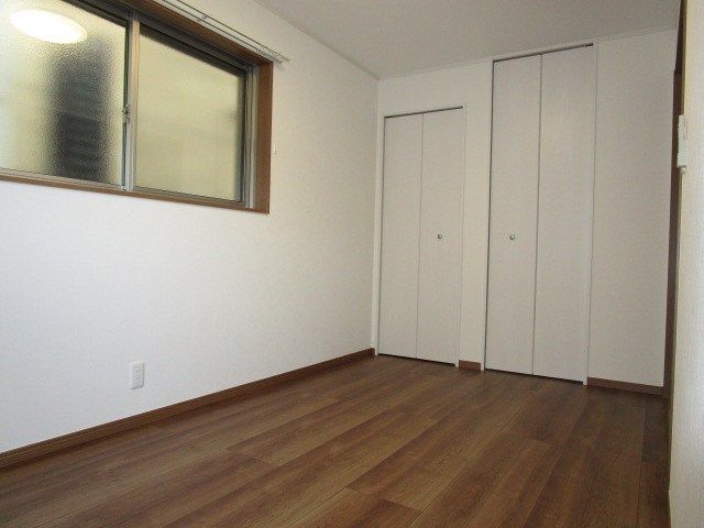 ベッドルーム