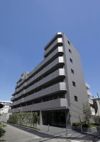 ルーブル高田馬場参番館の外観