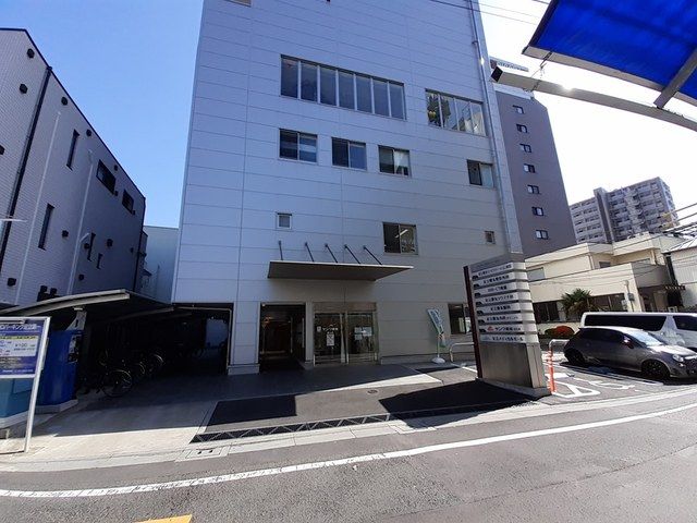 近くの足立メディカルモールまで15m(徒歩1分)
