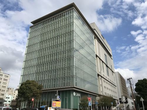 近くの千葉市中央区役所まで542m(徒歩7分)