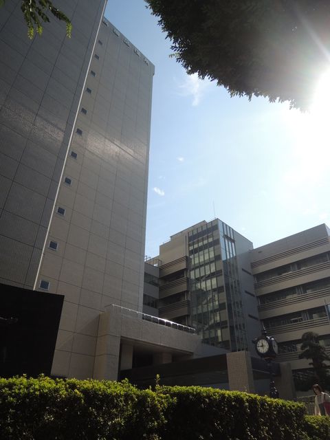 近くの板橋区役所まで400m（徒歩5分）
