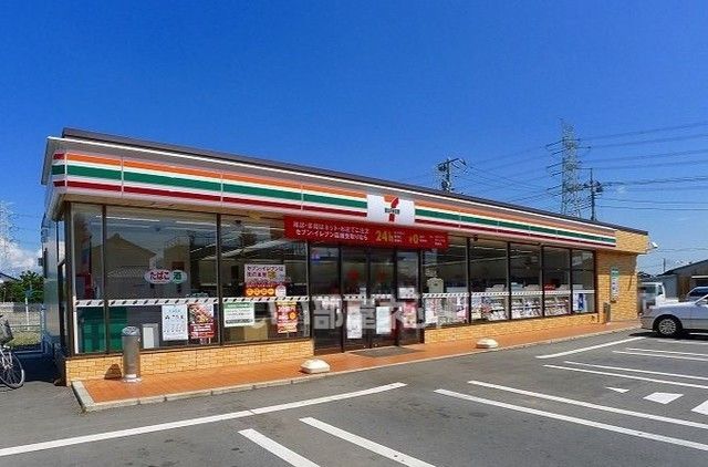 近くのセブンイレブン行田下忍店まで550m(徒歩7分)