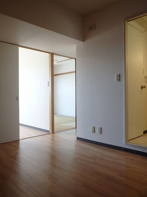 ベッドルーム