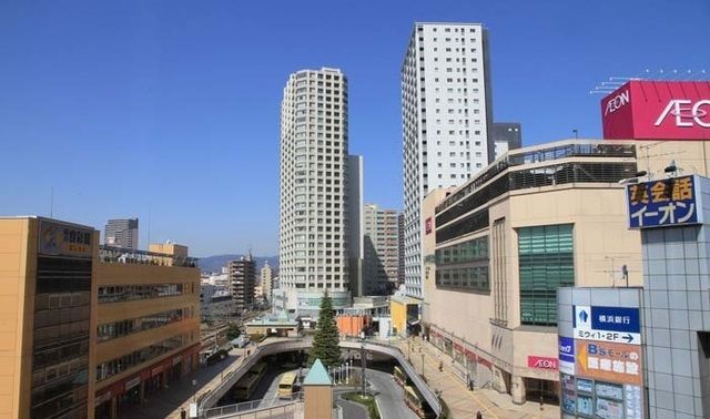 近くの橋本駅まで1,500m(徒歩19分)